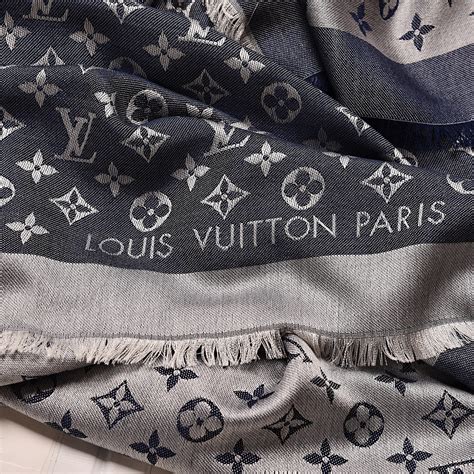 louis vuitton monogram shawl uk|louis vuitton pashmina.